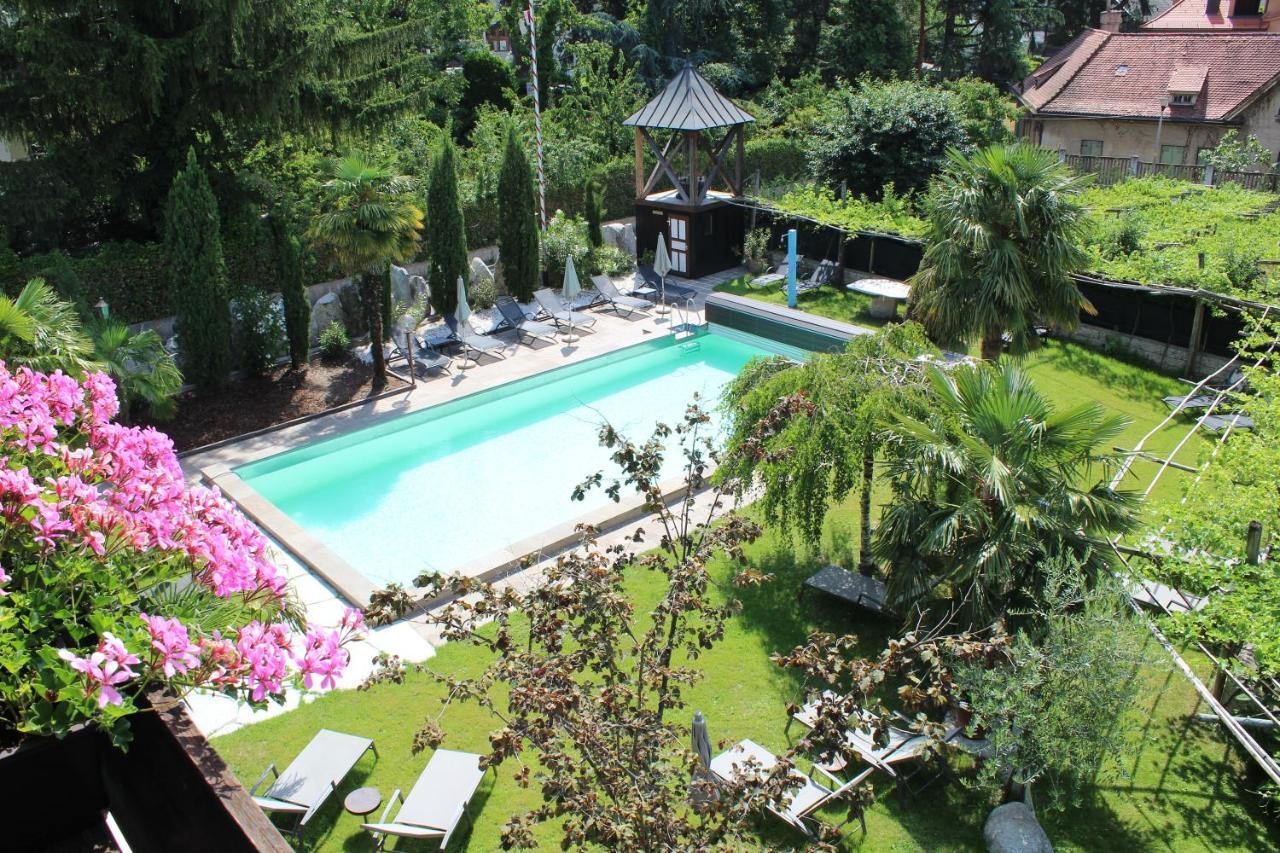 Garni Weingut Hotel Merano Exterior foto