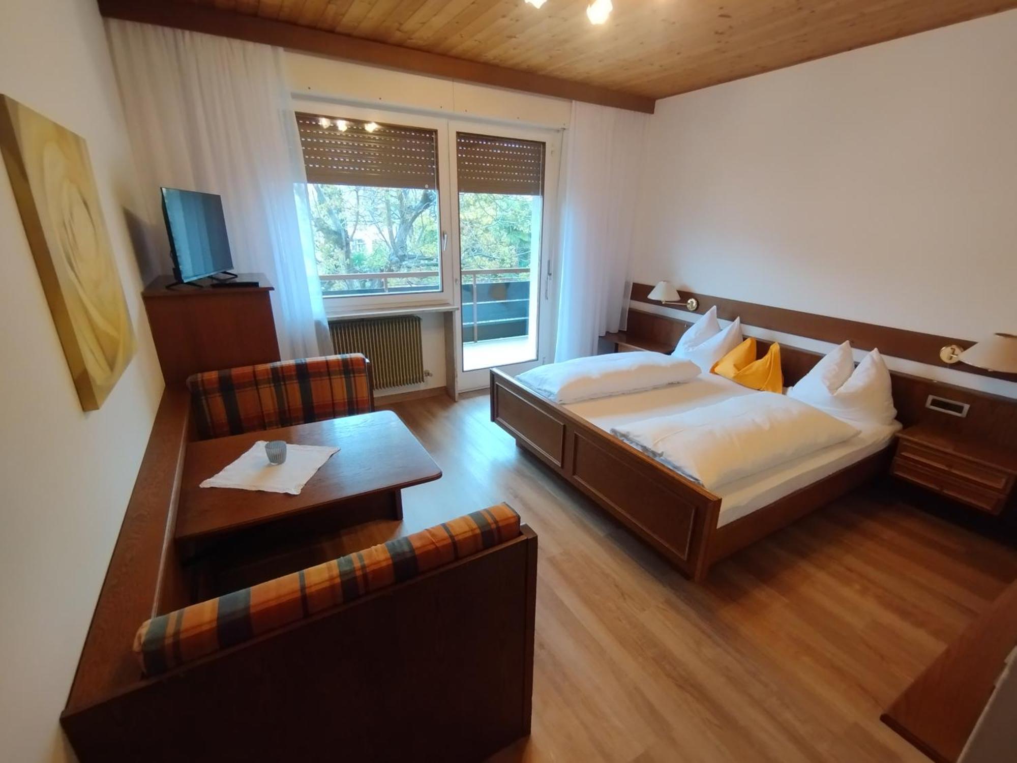 Garni Weingut Hotel Merano Exterior foto